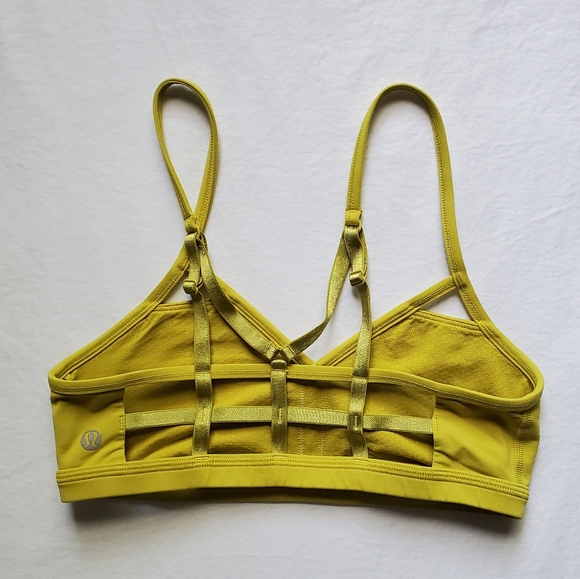 🍋Like New Lululemon Seek The Heat Bra - Picture 7 of 8